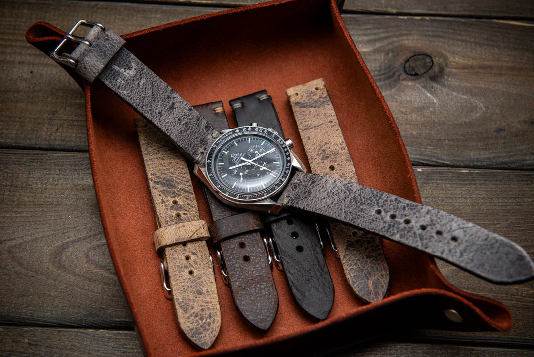 Omega Speedmaster: The Complete Strap Guide for the Legendary “Moonwatch”