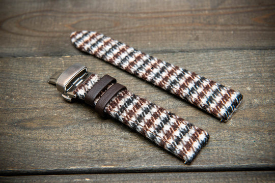 Autumn Stag HARRIS TWEED® Watch Strap – Inspired by Scotland. With a deployment clasp.