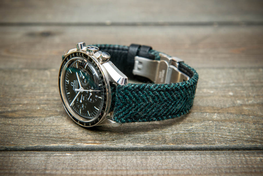 Pine Shadow HARRIS TWEED® Strap – Authentic Scottish Design. With a deployment clasp.