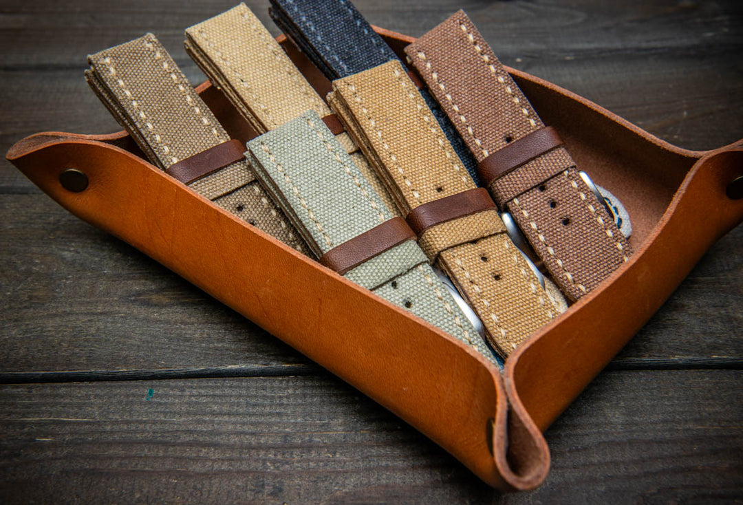 Bracelet de montre en toile lavée vintage, fait à la main sur commande, options de personnalisation complètes.