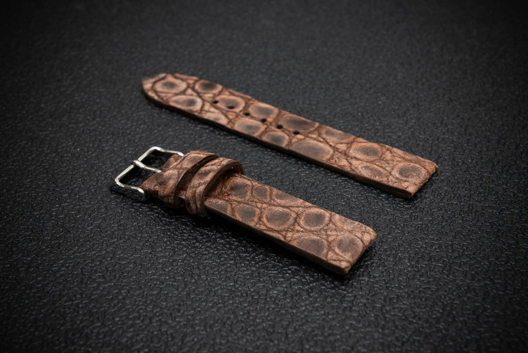 Vintage Ash Alligator Leather Watch Strap – Handmade in Finland, Limited Edition