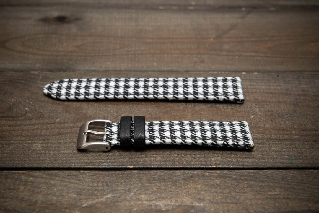 Black &amp; White Houndstooth – HARRIS TWEED® Watch Strap