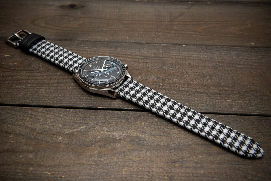 Black &amp; White Houndstooth – HARRIS TWEED® Watch Strap