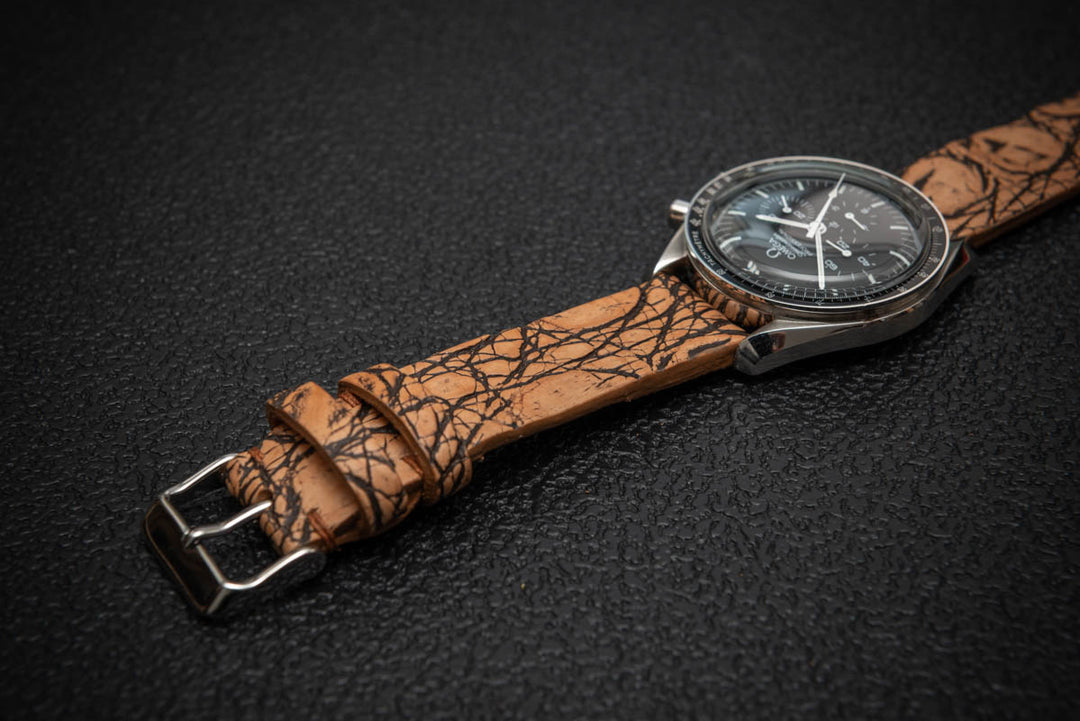 Savanna Trace Alligator Leather Watch Strap – Handmade in Finland, Limited Edition