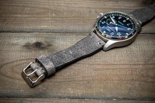 Pilot Grey Kudu Leather Watch Strap – Wild Elegance, Handmade in Finland