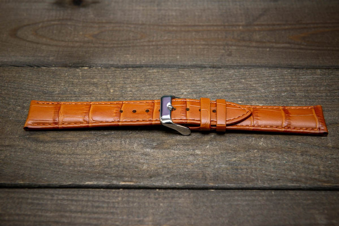 Leather watch strap, band made of calf leather with croc grain pattern 18-24 mm - finwatchstraps