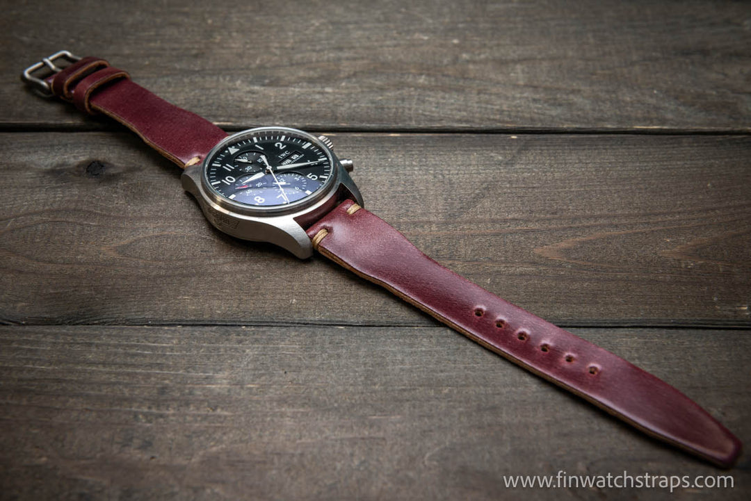 Shell Cordovan watch strap, Leather watch band, Pilot model, Handmade in Finland - finwatchstraps